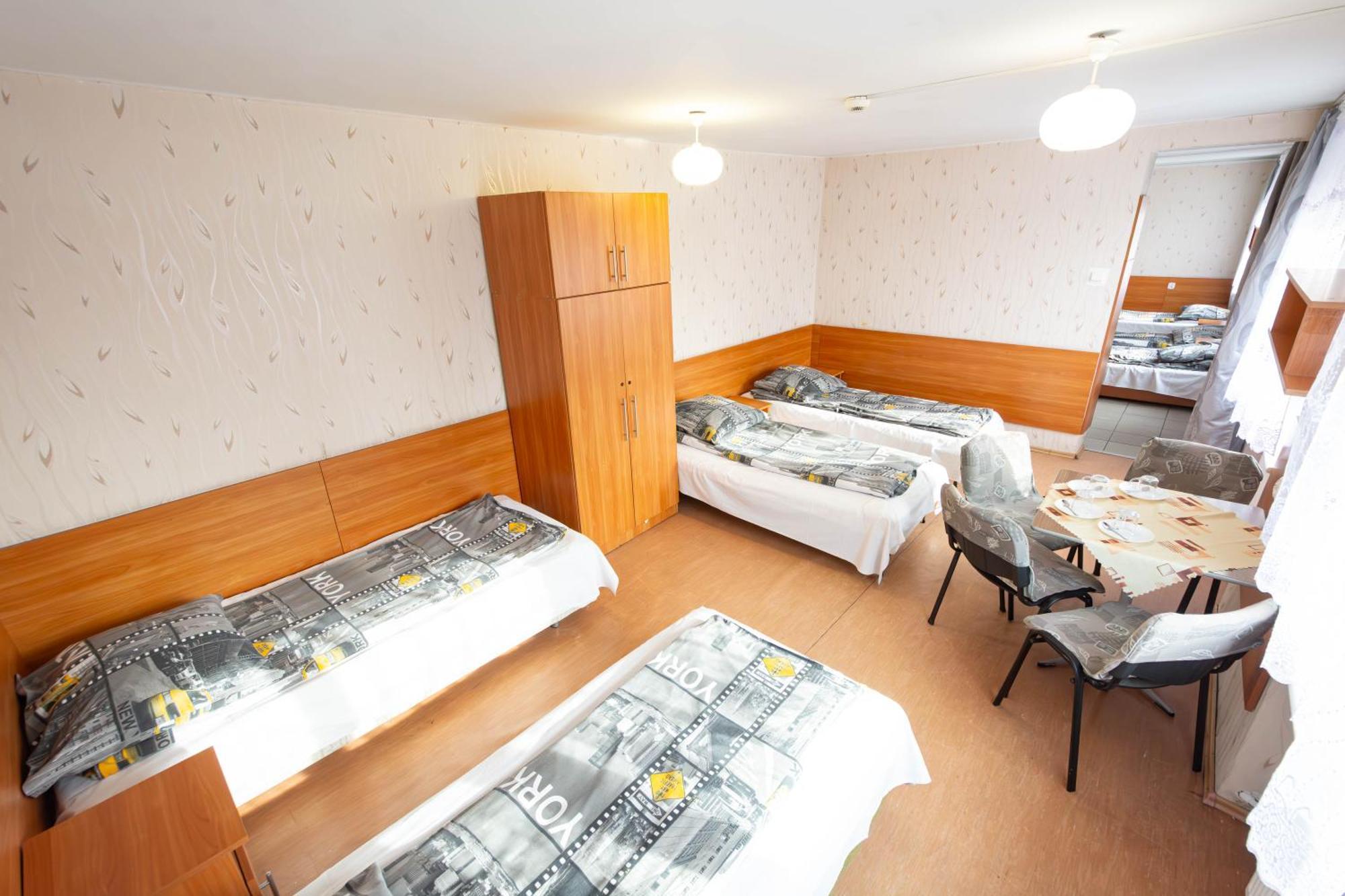 Twoj Hostel Ruda Slaska Exteriör bild